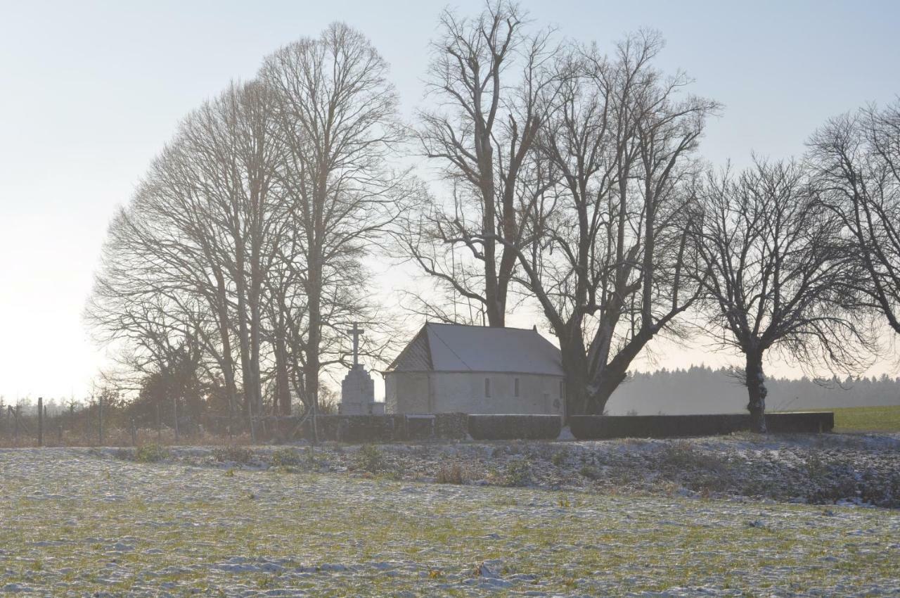 Gite Les Roseaux De Baillamont Exteriör bild
